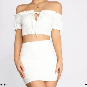 Windsor two piece set